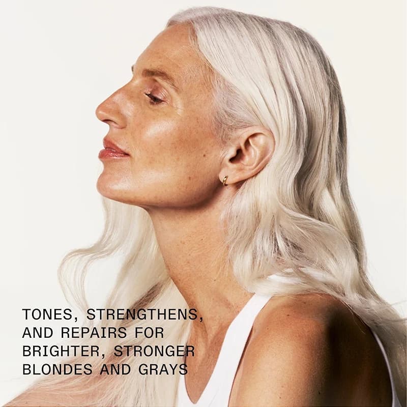 Olaplex Nº.4P Blonde Enhancer Purple Toning Shampoo: Neutralizes — image 6